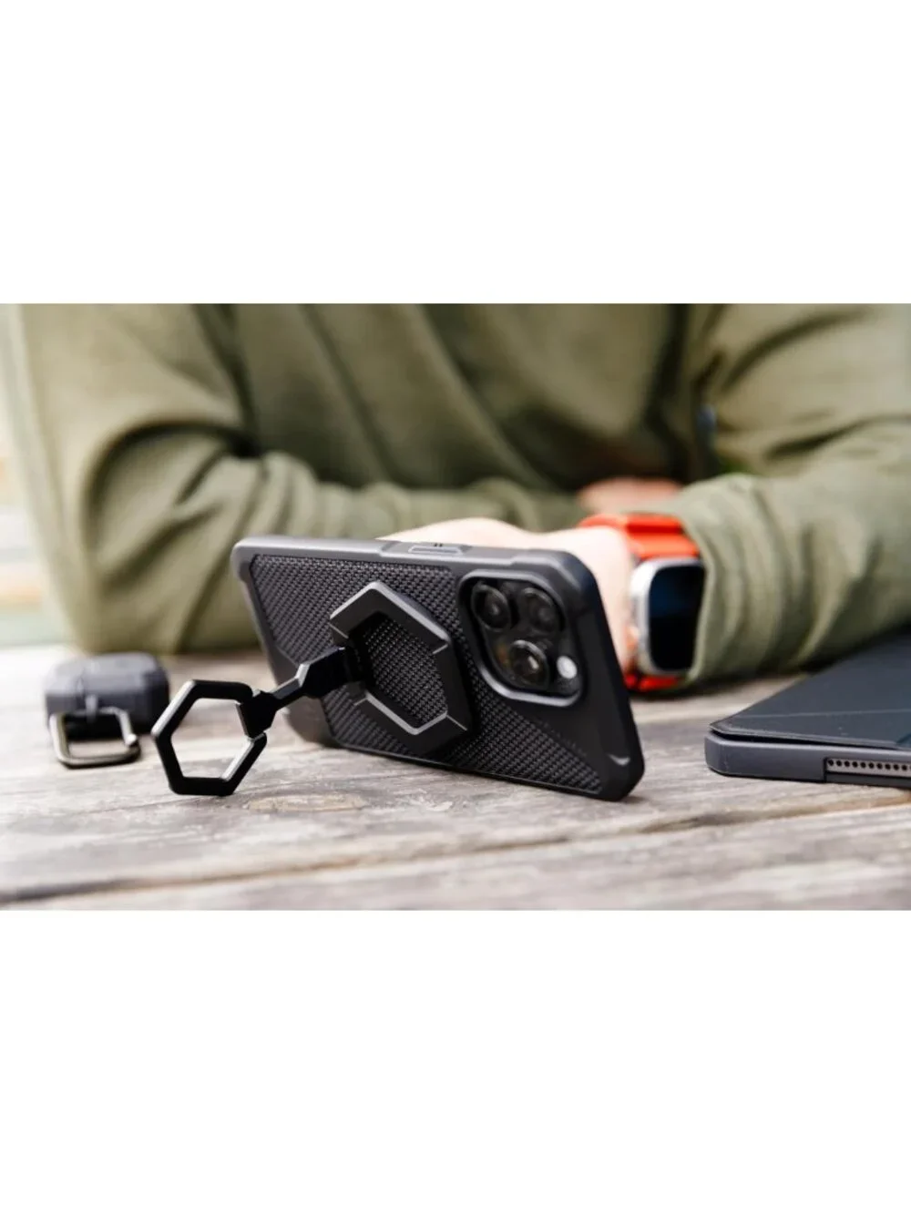 Magnetic Phone Ring Stand - MagSafe Compatible, Sleek Black Design, Hands-Free